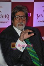 Amitabh Bachchan inaugurates Tanishq store in Andheri on 29th April 2011 (43).JPG
